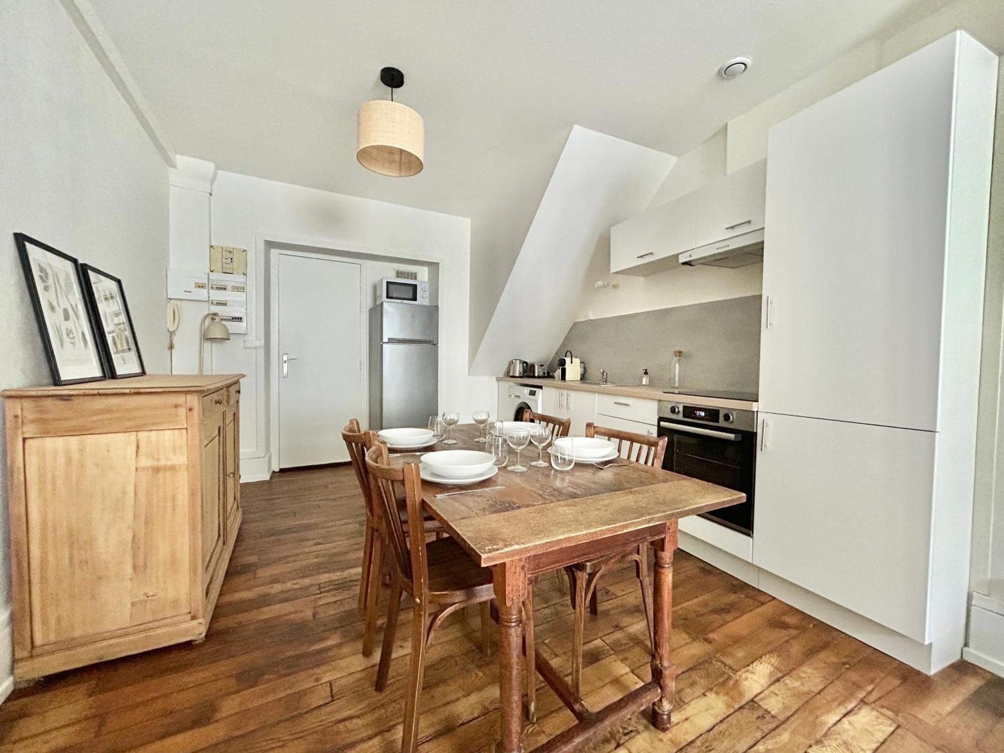Appartement Pinede - 2 Chambres - Centre Ville Орлеан Екстериор снимка