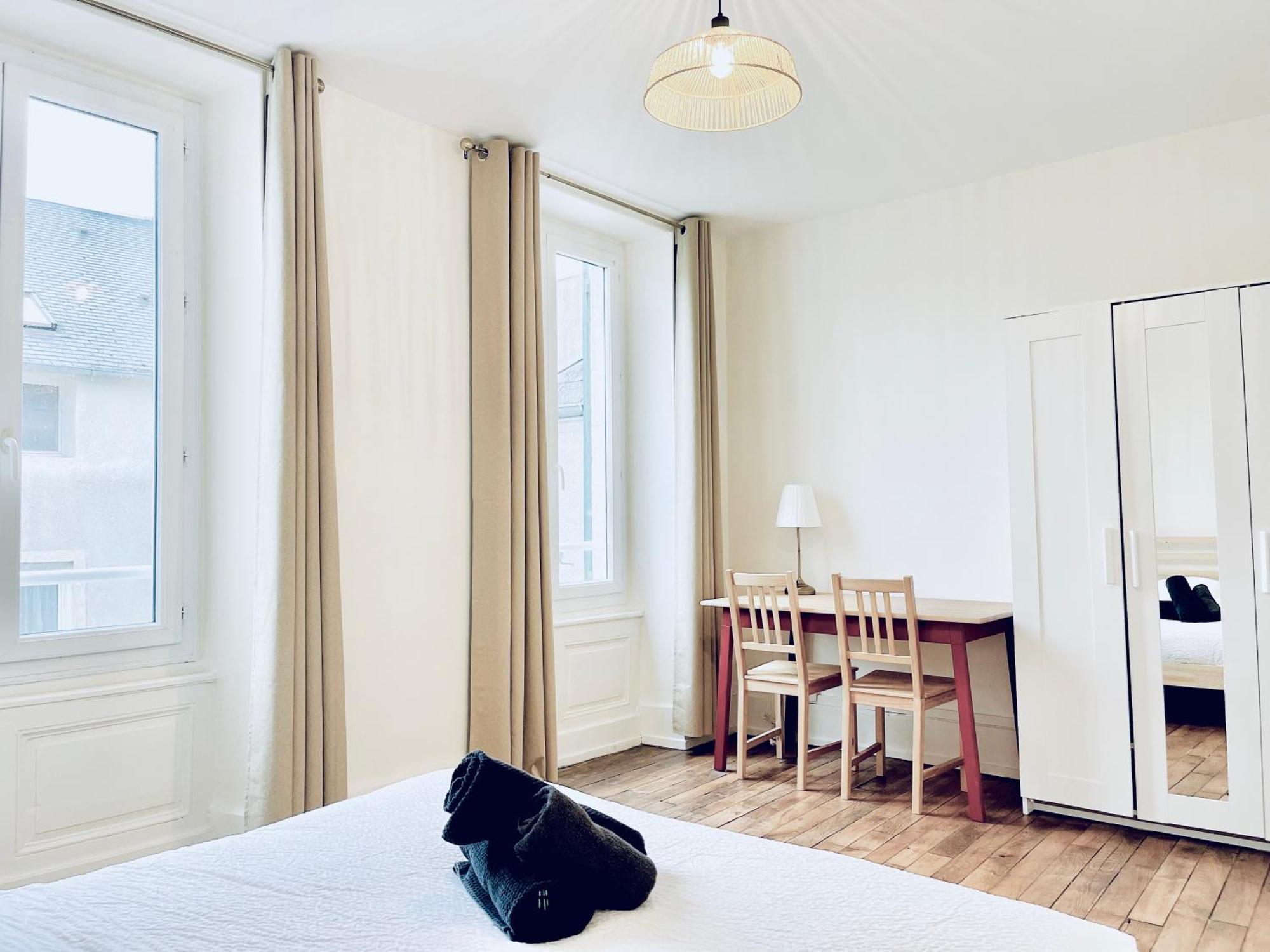 Appartement Pinede - 2 Chambres - Centre Ville Орлеан Екстериор снимка